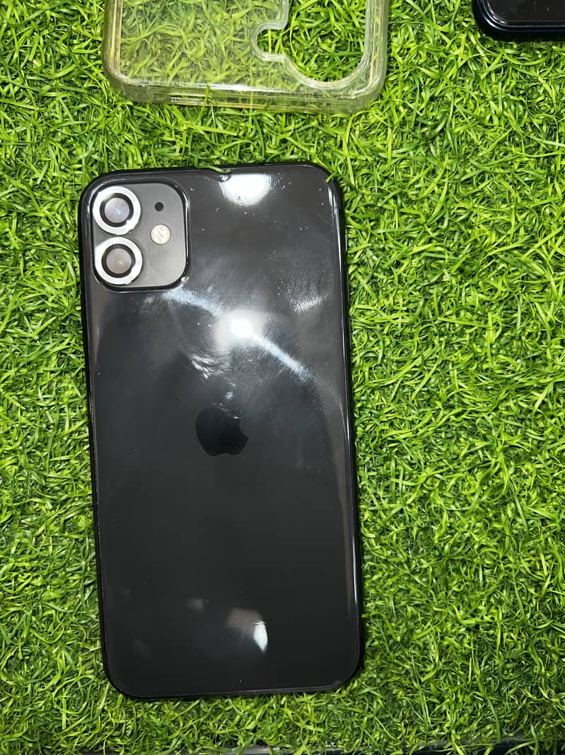Apple iPhone 11 8
