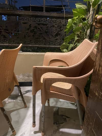 Boss plastic chair for sale