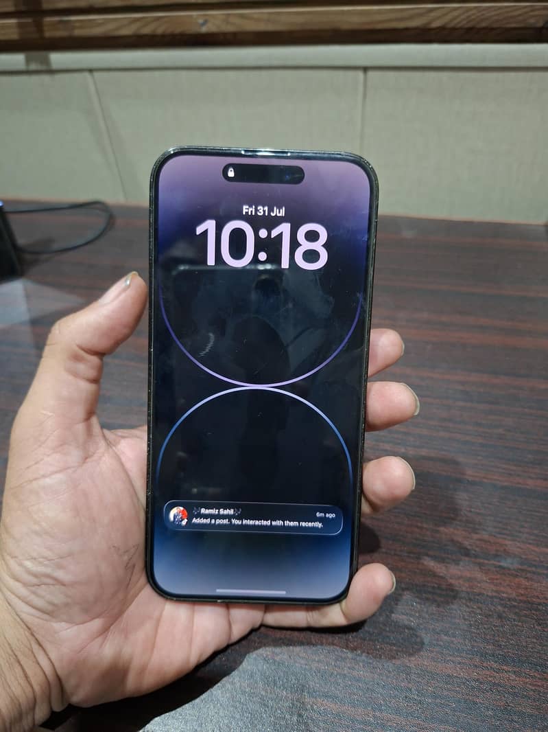 Apple iPhone 14 Pro Max 4
