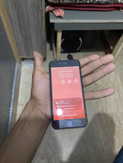 Apple iPhone 8