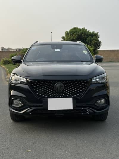 MG HS 2022