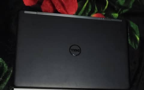 dell laptop/mini laptop/Corei 5 5th generation/ 8/256 SSD/slim laptop
