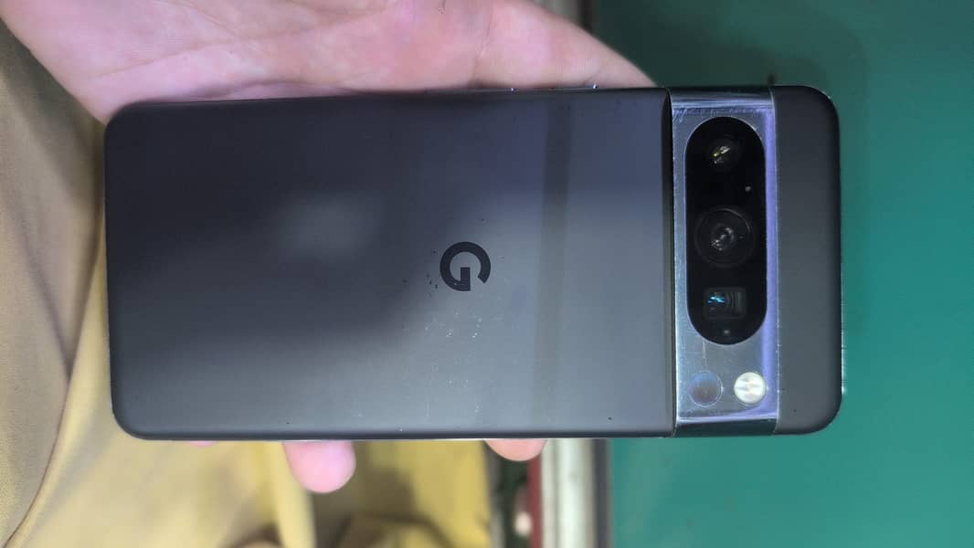 Google Pixel 8 Pro 0