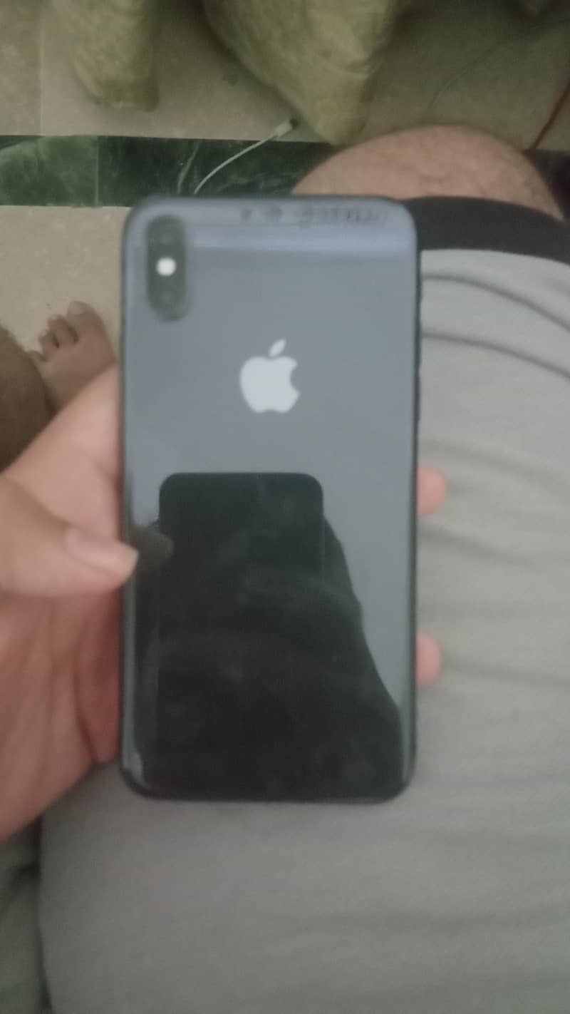 Apple iPhone X 1