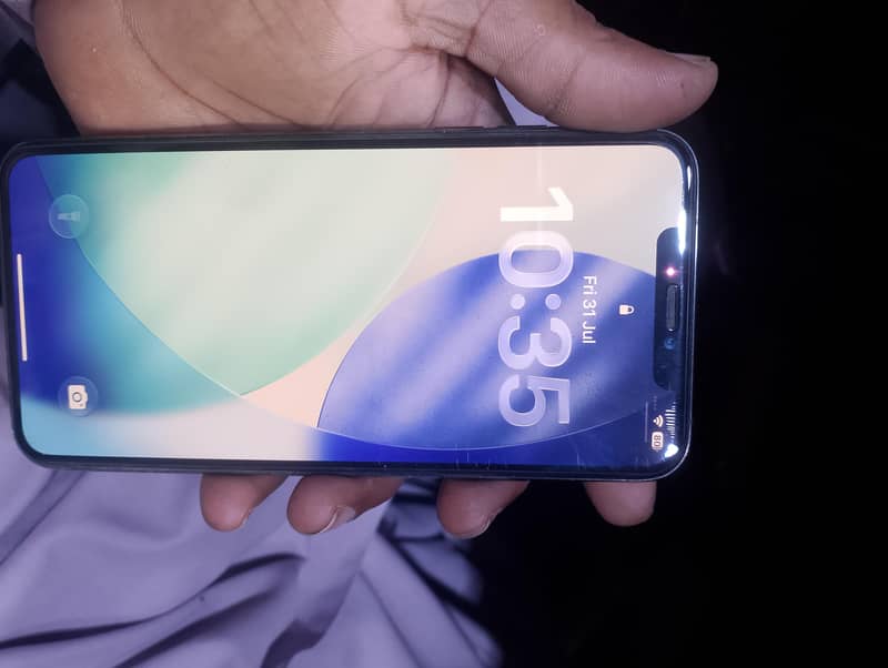 Apple iPhone 11 Pro Max 6