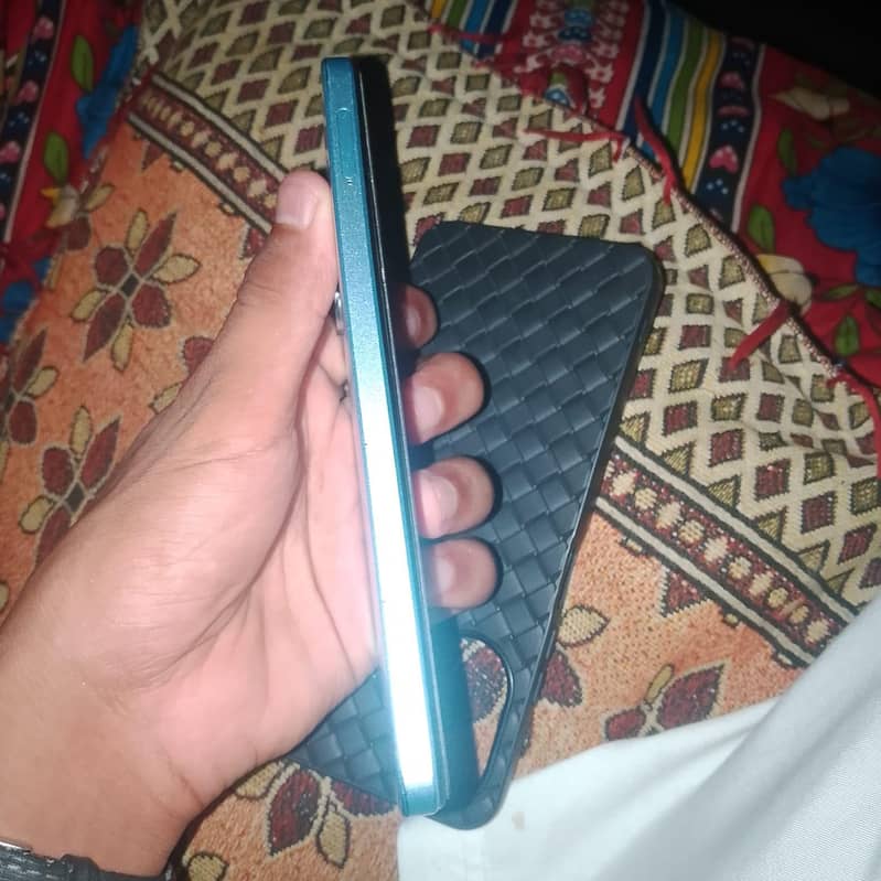 OPPO A18 4