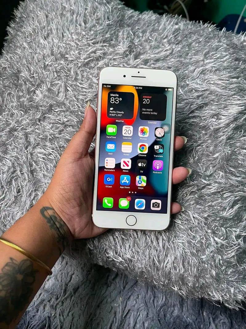 Apple iPhone 7 Plus 1