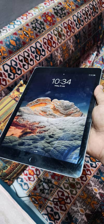 Apple Ipad Air 2 brought from dubai
