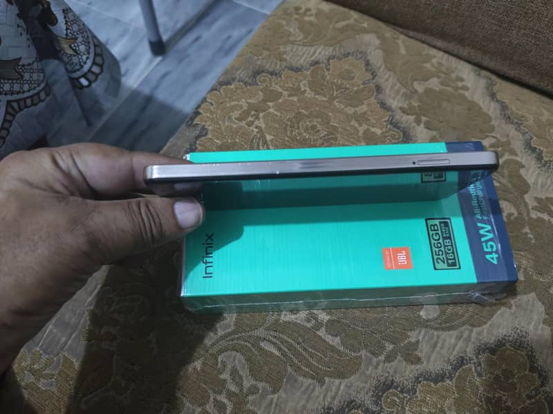 Infinix Note 30 2