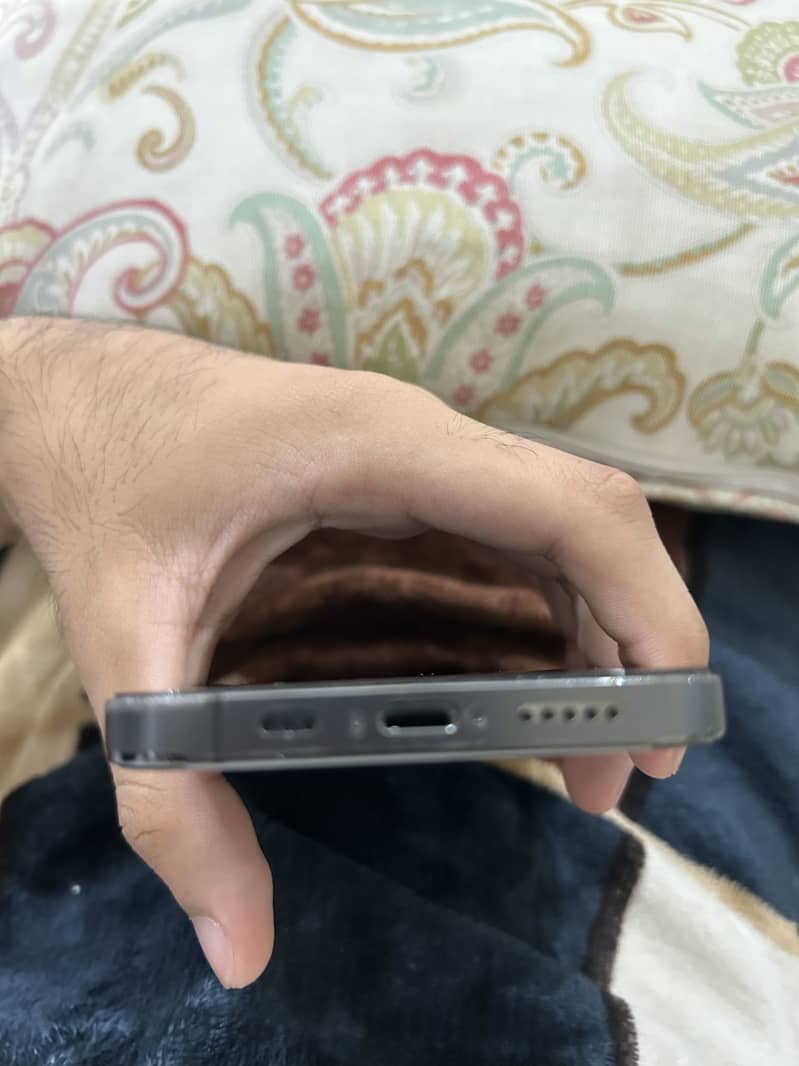 Apple iPhone 12 Pro 3