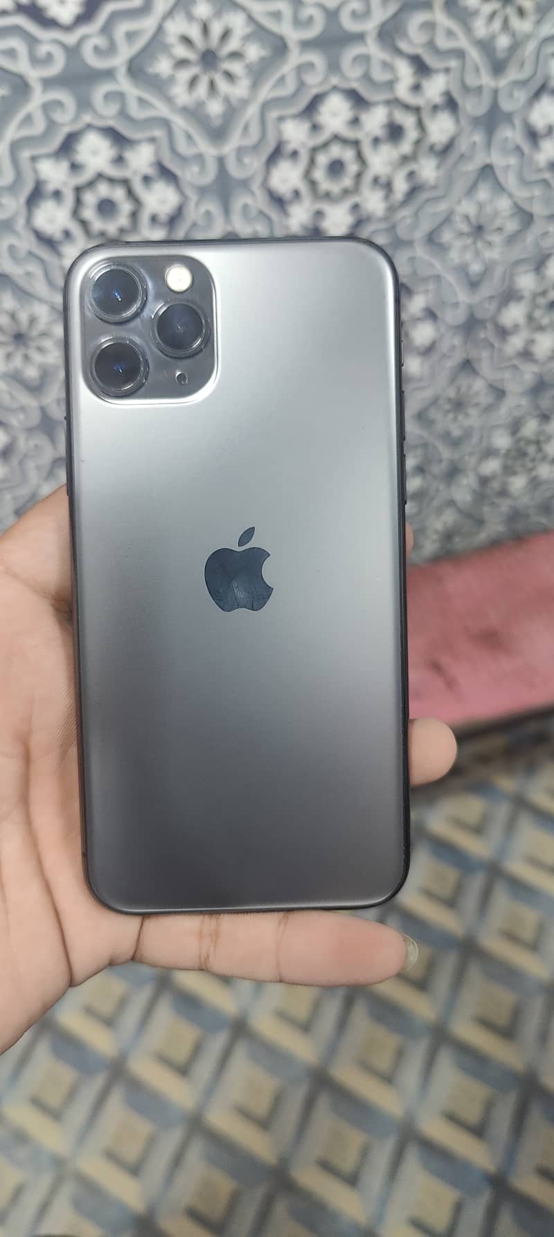iphone 11 pro 0