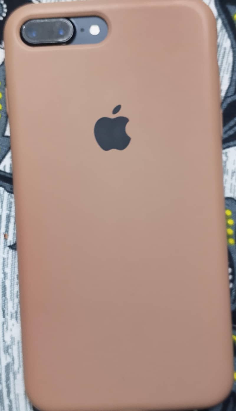 Apple iPhone 7 Plus 2