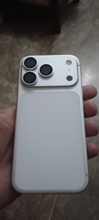 Apple iPhone 17 Pro