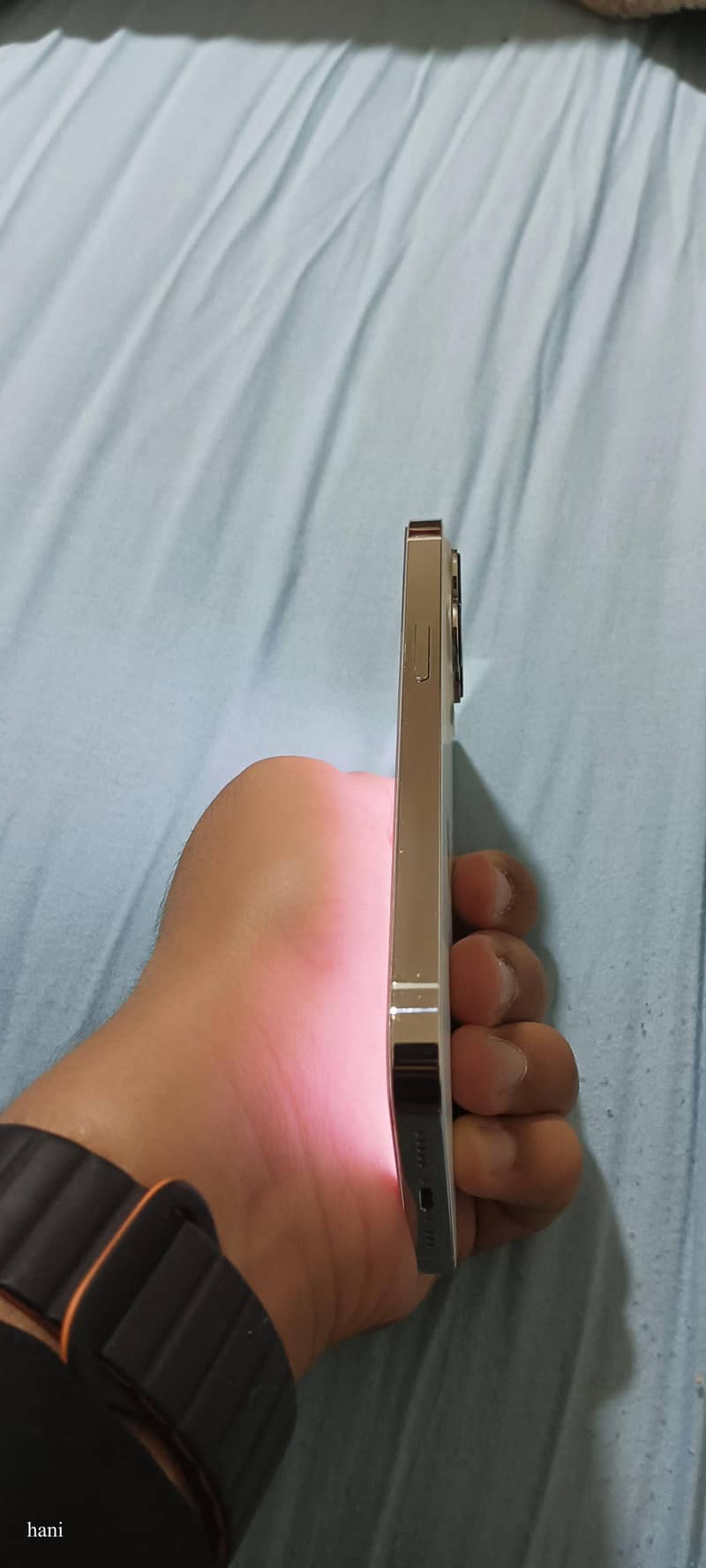 Apple iPhone 13 Pro 4