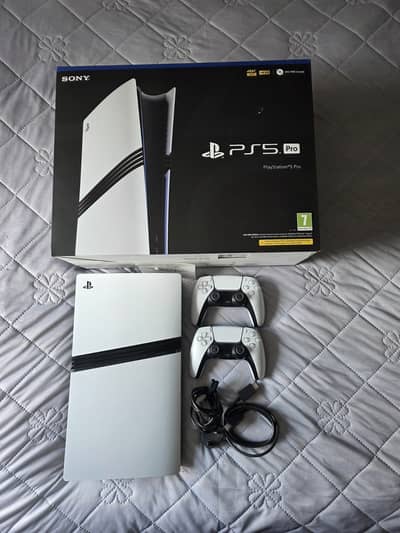 PS5 pro 2 Controller 2TB With Complete Box 5CDS