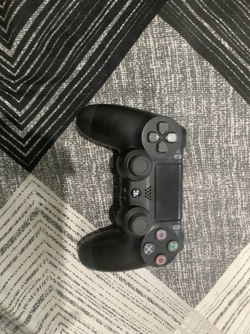 Sony DualShock 4 Wireless PS4 Controller 1