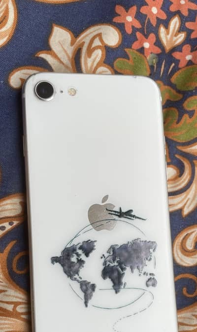 Apple iPhone SE (2020)