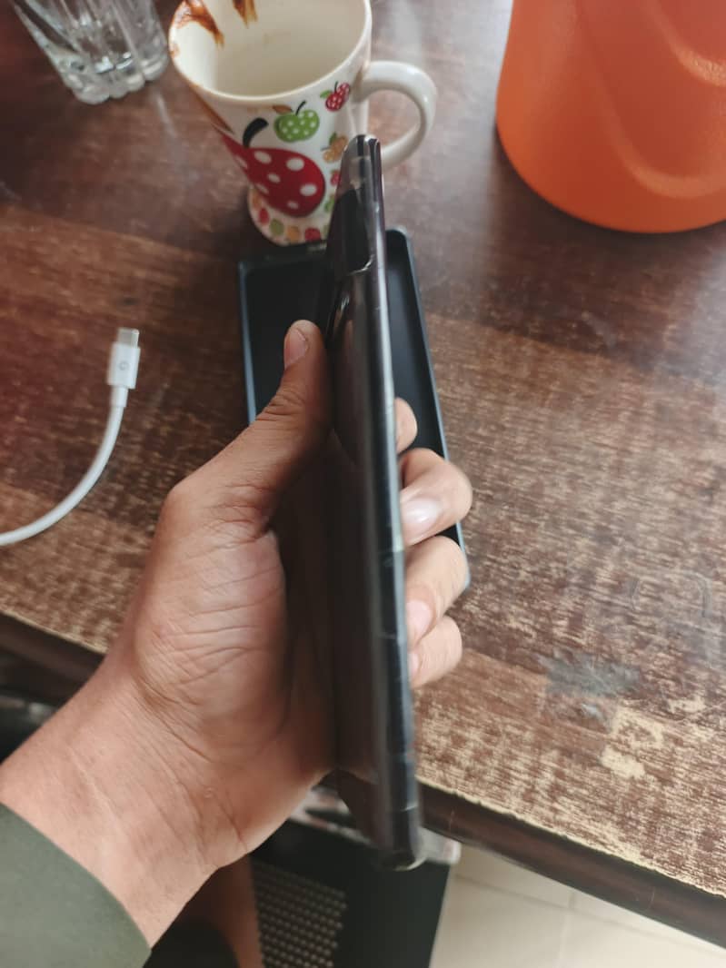 Google Pixel 6 Pro 2