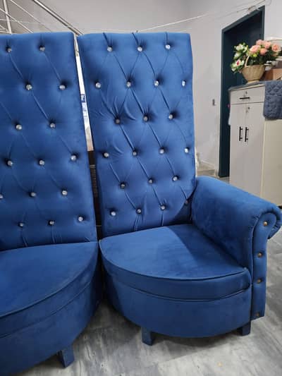 Hi back room chairs