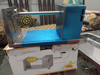 Spiral patato machine