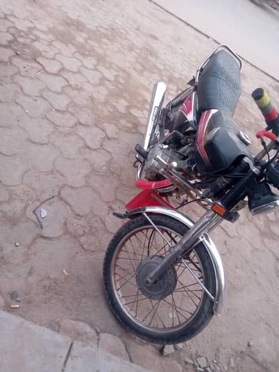united 125
