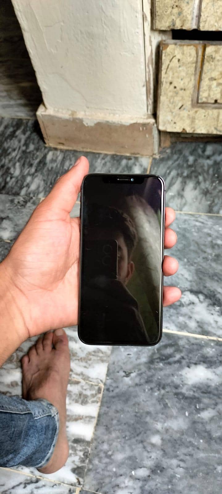 Apple iPhone XS 5