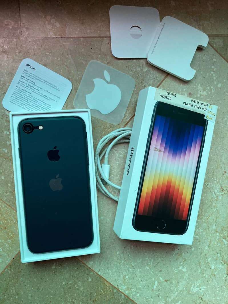 Apple iPhone SE 0