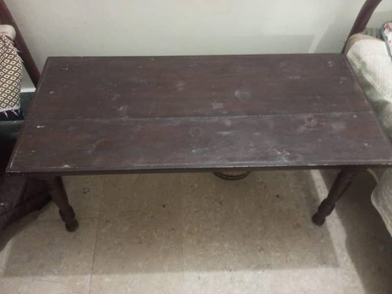 Wood table 0