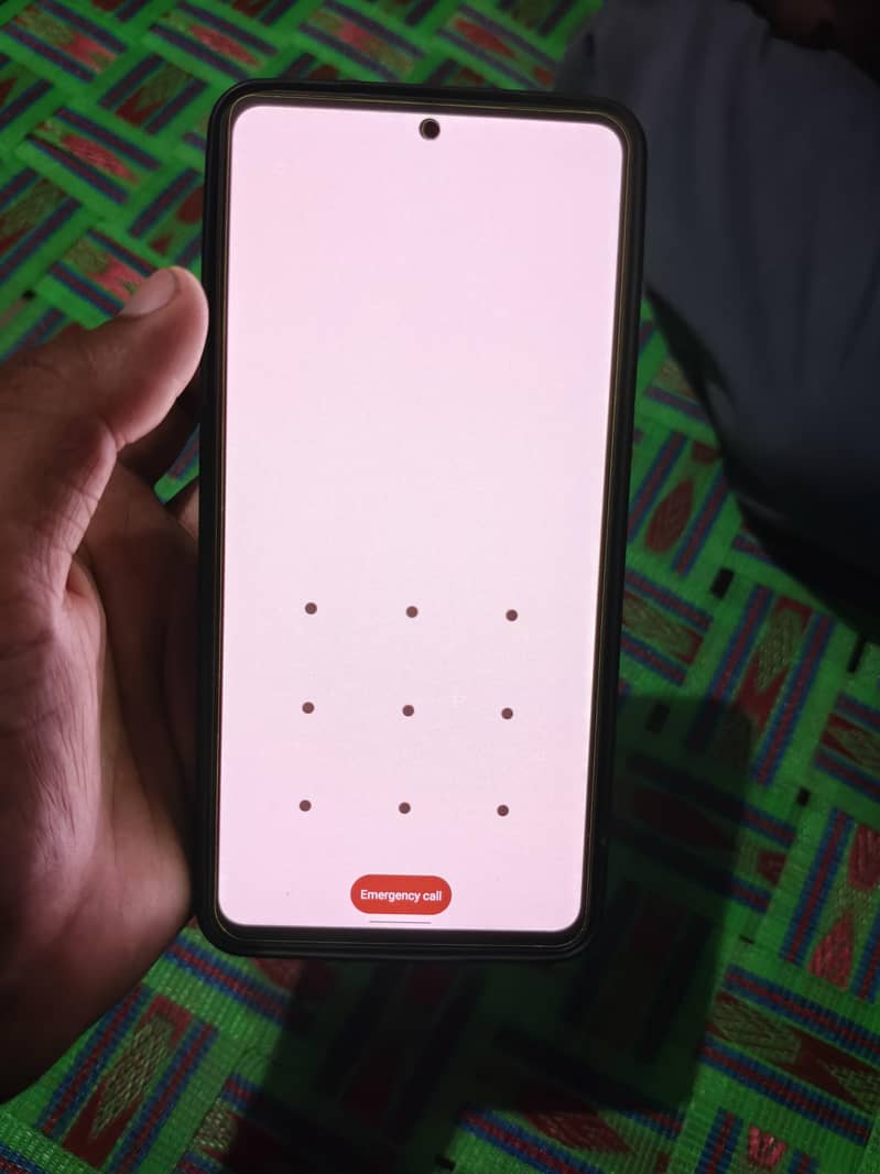 Sharp Aquos R7 5