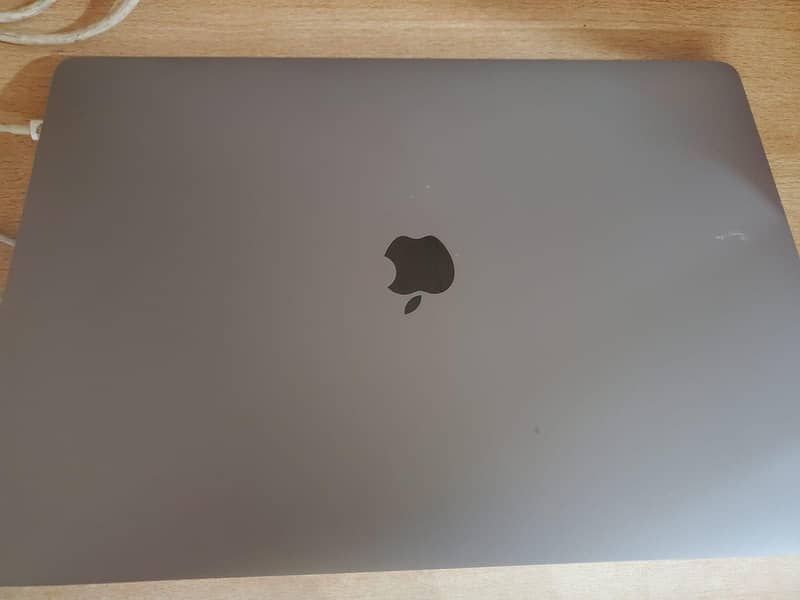 MacBook Pro 2019 5