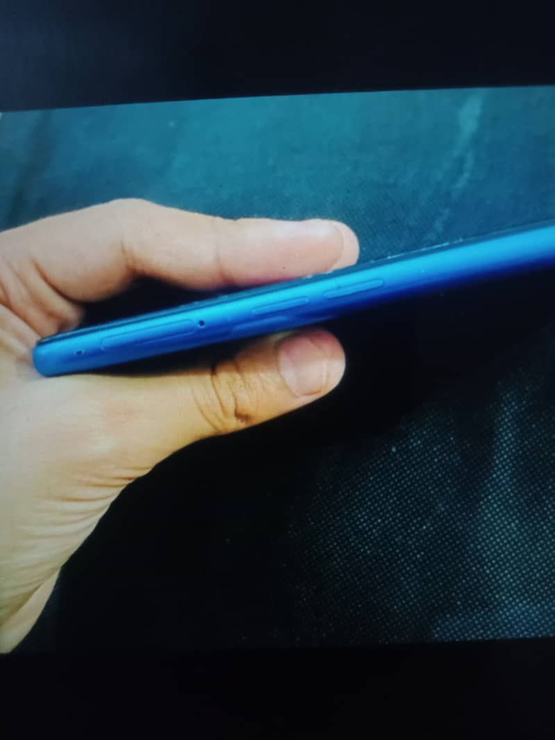 OPPO A12  4