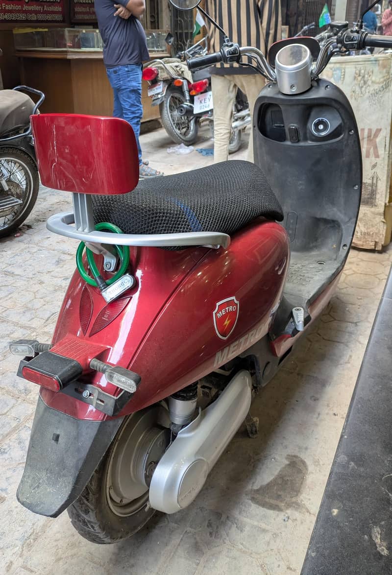 Matro M6 Ev 7