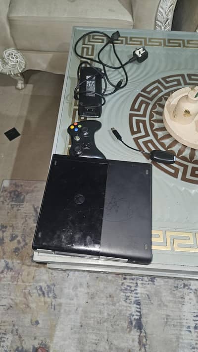 BOX 360 FAT EDITION with MORE THAN 15 GAMES . without BOX 