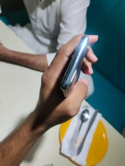 OPPO RENO 6 8+8/128 Just Back Crack