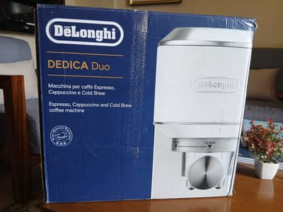 Delonghi dedica EC890 Touch screen