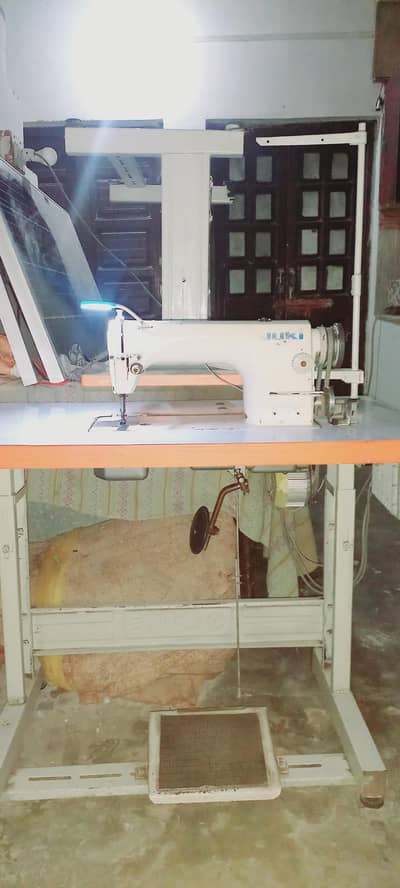 Juki DDL 8700 singer machine original Japan