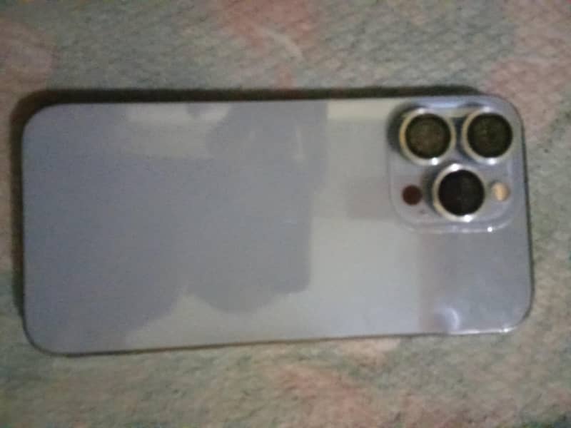 Apple iPhone 13 Pro 0