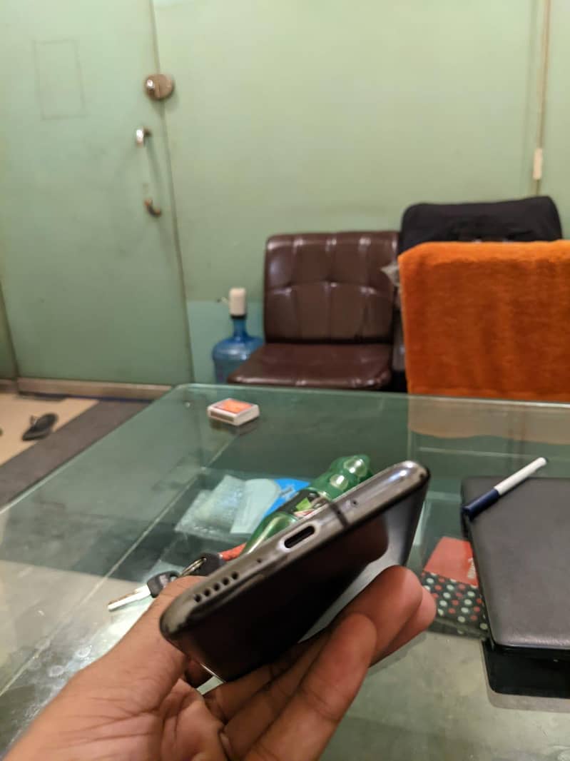 One Plus 7 Pro official PTA 4