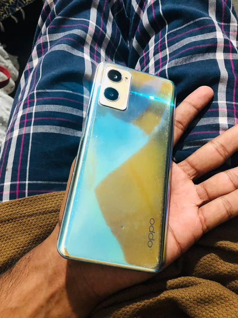 OPPO A96 0
