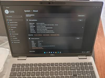 Dell Latitude 5520  Call O3OO OO26192