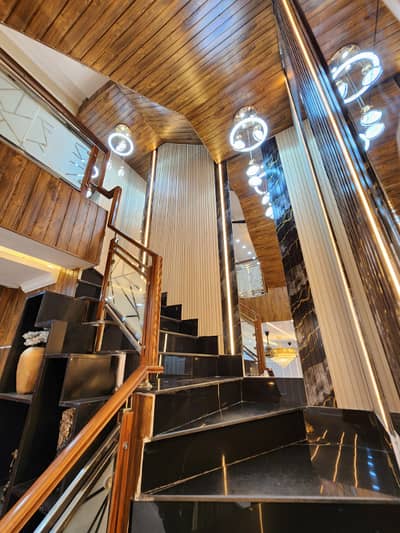 BRAND NEW LUXURY 5 MARLA HOUSE AVAILABLE FOR SALE IN PARK VIEW CITY LHR