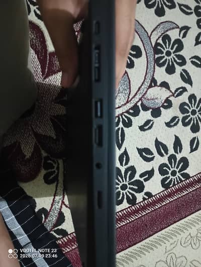 Lenovo thinkpad Amd ryzen 5pro i5 8th gen