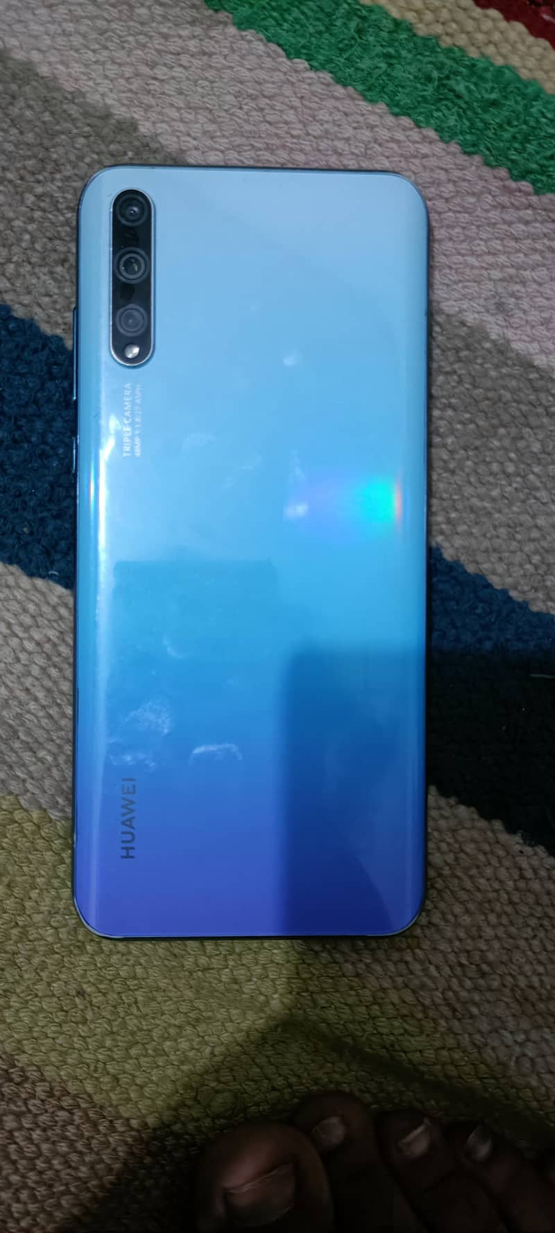 Huawei Y8p 0