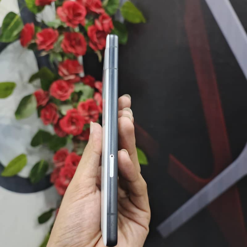 Google Pixel 7a 3