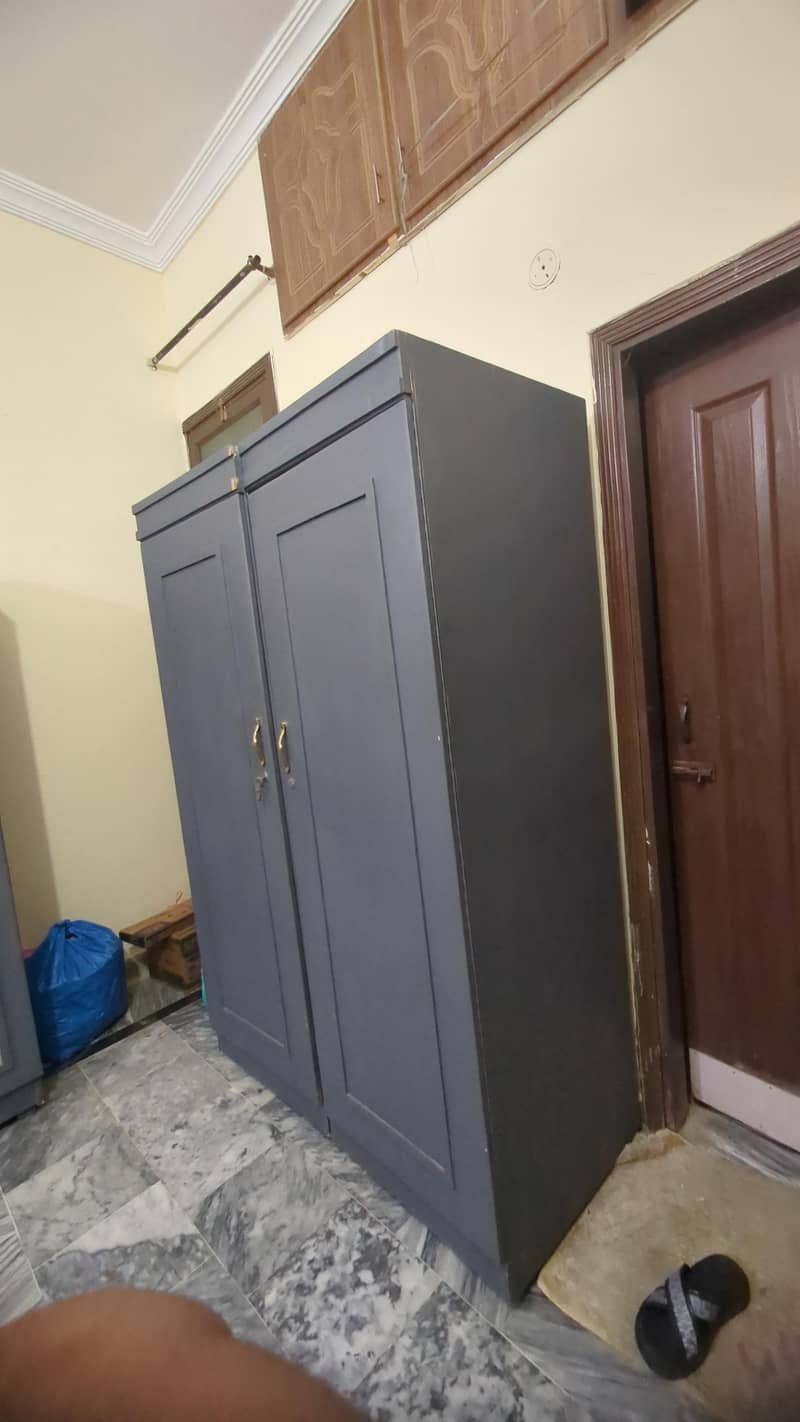 wardrobe 2