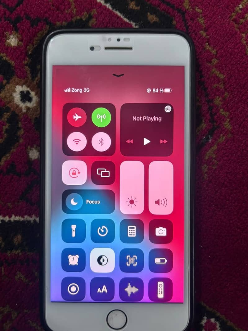 Apple iPhone 7 Plus 0