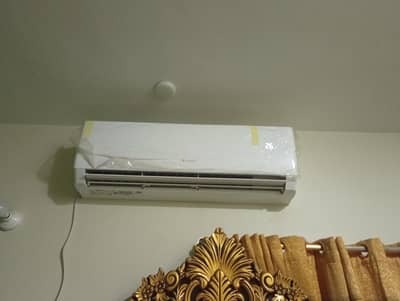 Gree 1.5 Ton Ac 18 PITH11W