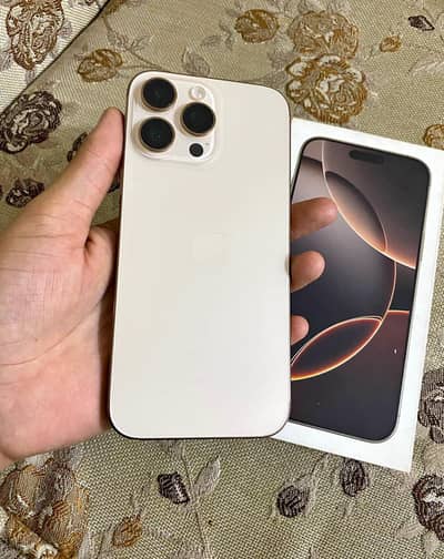 Apple iPhone 16 Pro Max