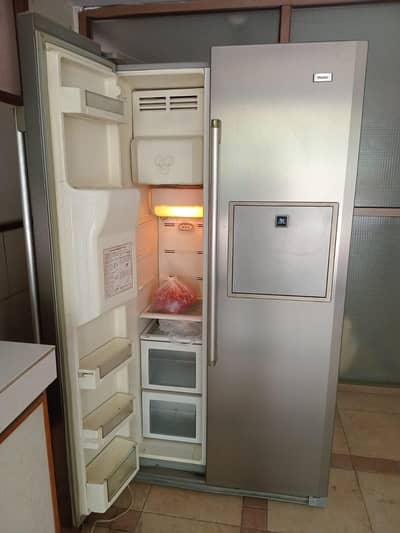 Double door Haier Fridge freezer