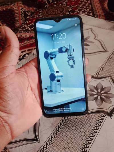 Vivo Y19 4+1 RAM 128 room not open all ok with box